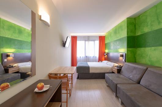 Habitacion doble (1 - 2 personas) Camera Matrimoniale/Doppia con Letti Singoli (1 - 2 PERSONE) Apartamentos Recoletos Madrid